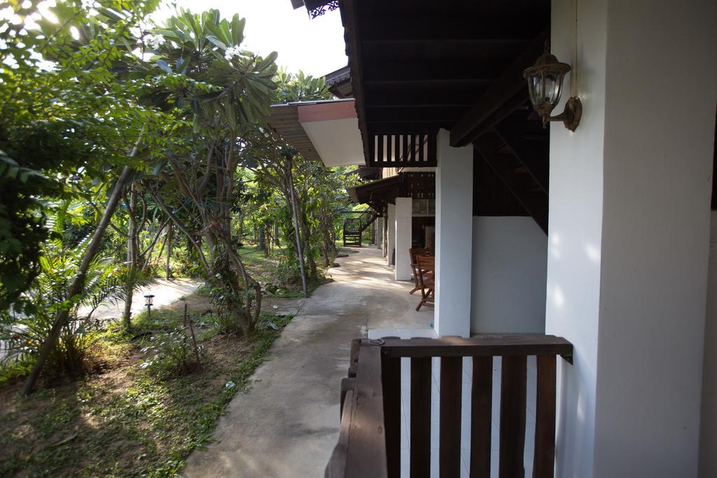 Hora Home Lampang Exteriér fotografie