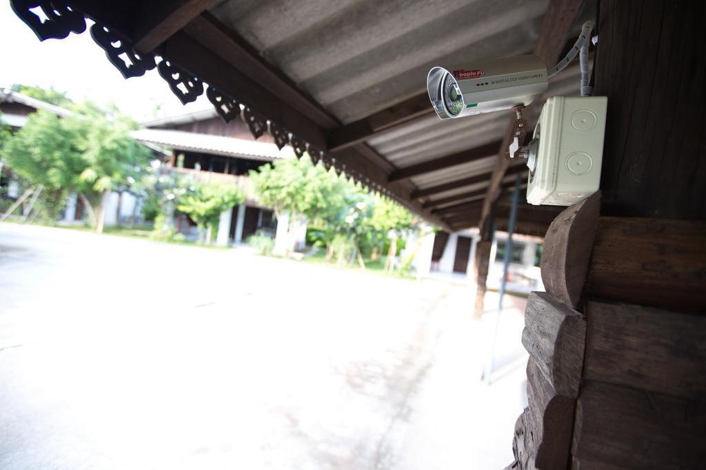 Hora Home Lampang Exteriér fotografie