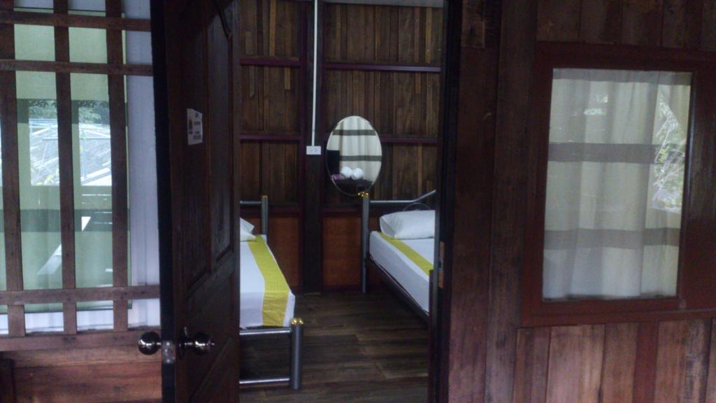 Hora Home Lampang Exteriér fotografie